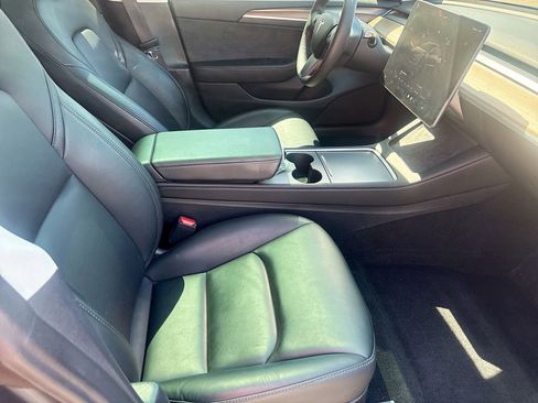Used 2023 Tesla Model 3 Standard Range RWD image 29