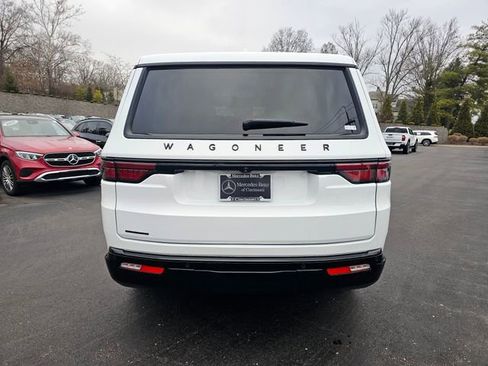 Used 2022 Jeep Wagoneer Series I image 9