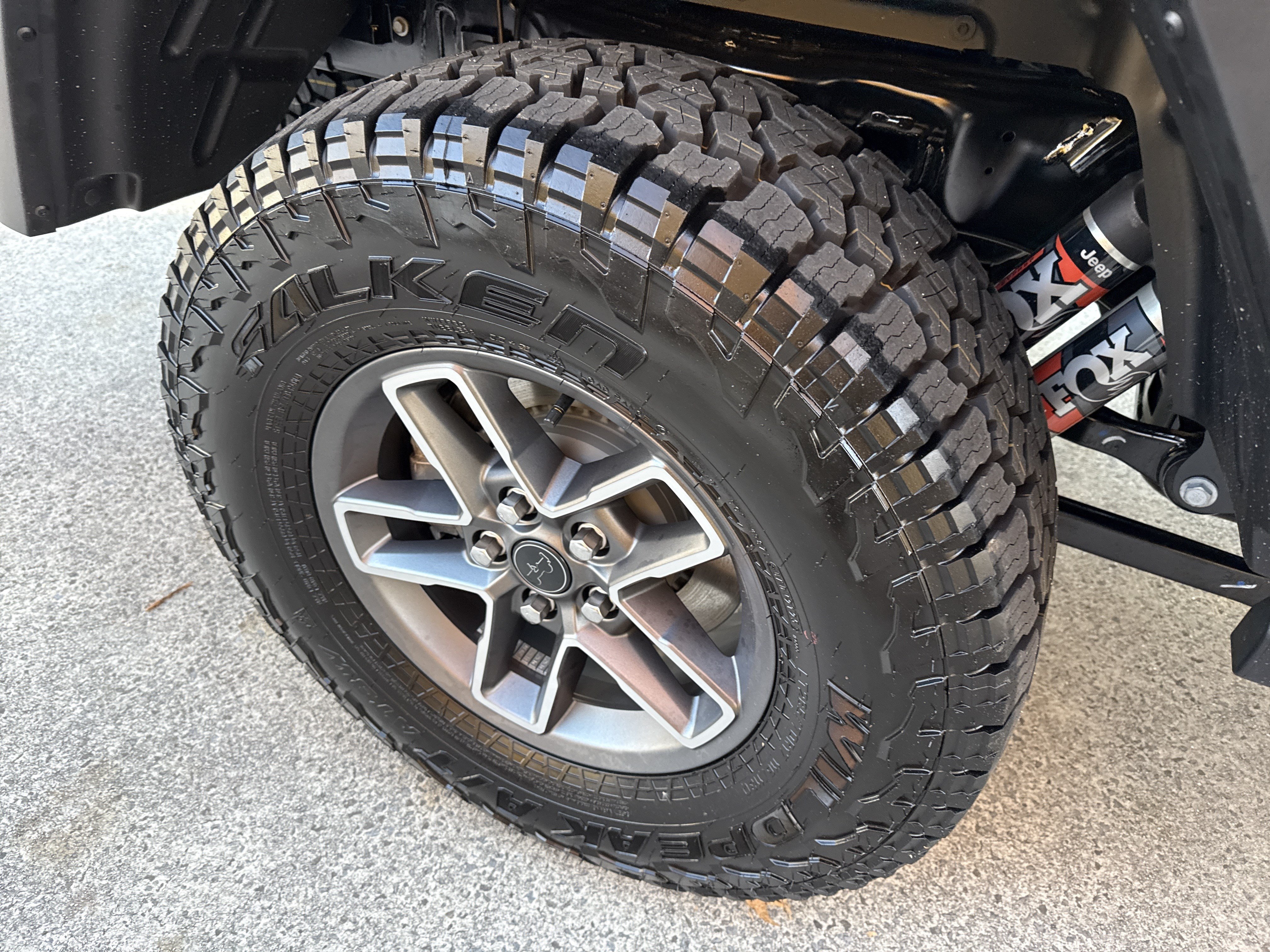 New 2026 Jeep Gladiator Mojave AWD/4WD image 20