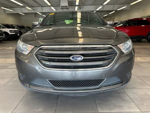 Used 2016 Ford Taurus Limited FWD image 16