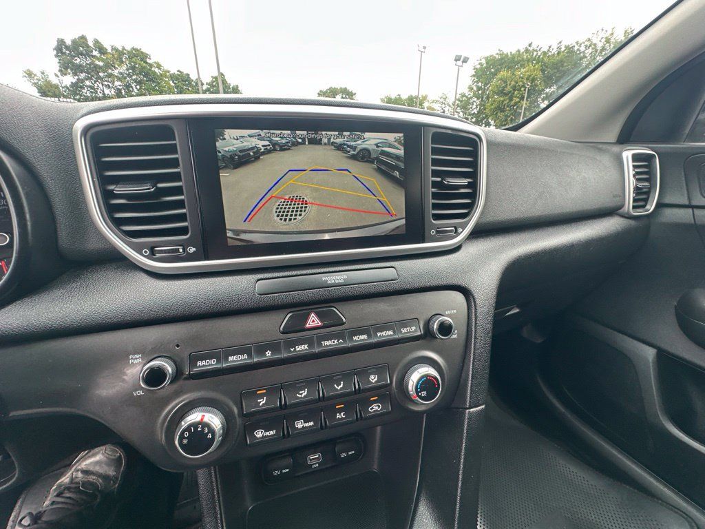 Used 2022 Kia Sportage LX AWD/4WD image 21