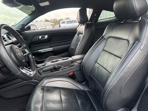 Used 2021 Ford Mustang GT Premium w/ Equipment Group 401A image 10