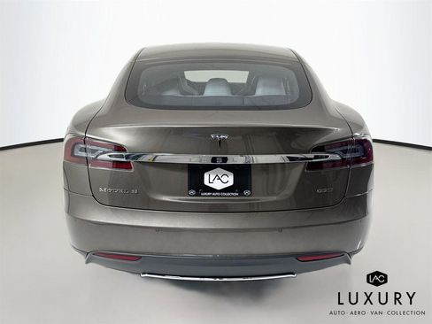 Used 2015 Tesla Model S 85D image 7