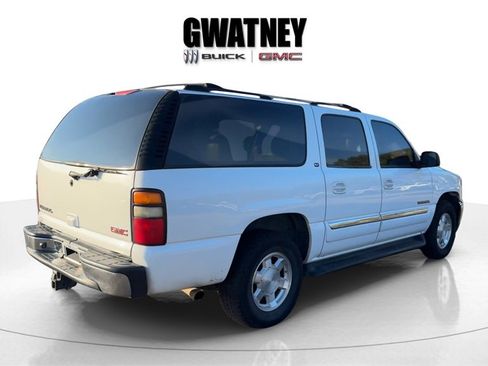 Used 2004 GMC Yukon XL SLT w/ Preferred Equipment Group image 8