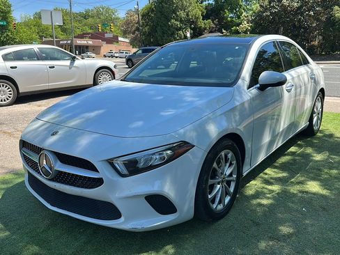 Used 2020 Mercedes-Benz A 220 4MATIC w/ Premium Package image 3