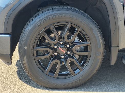 Used 2021 GMC Sierra 1500 Elevation AWD/4WD image 10