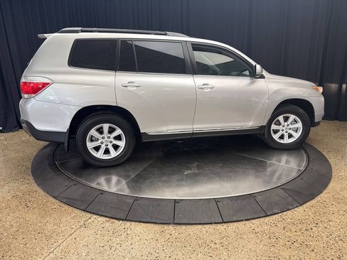 Used 2013 Toyota Highlander SE AWD/4WD image 7