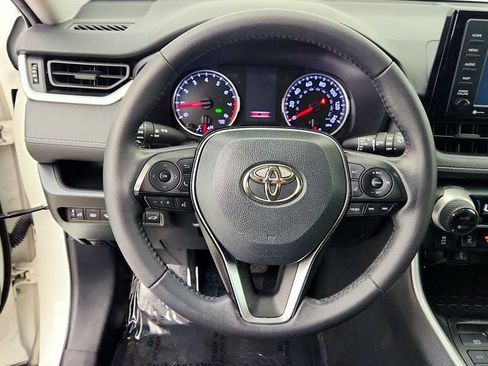 Used 2021 Toyota RAV4 XLE w/ Convenience Package AWD/4WD image 14