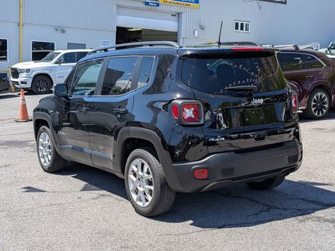 Used 2021 Jeep Renegade Limited AWD/4WD image 9
