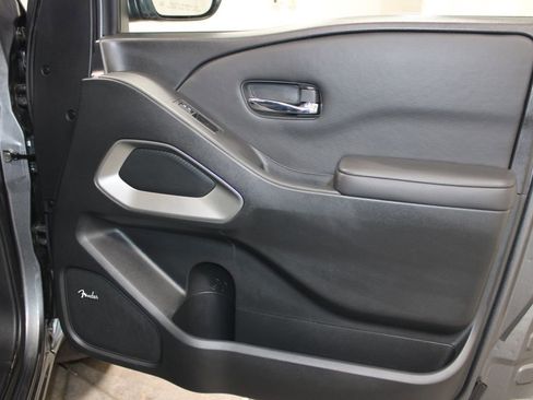Used 2023 Nissan Frontier SV w/ SV Convenience Package AWD/4WD image 35