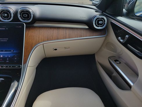 Used 2023 Mercedes-Benz C 300 Sedan w/ Exclusive Trim Package image 19