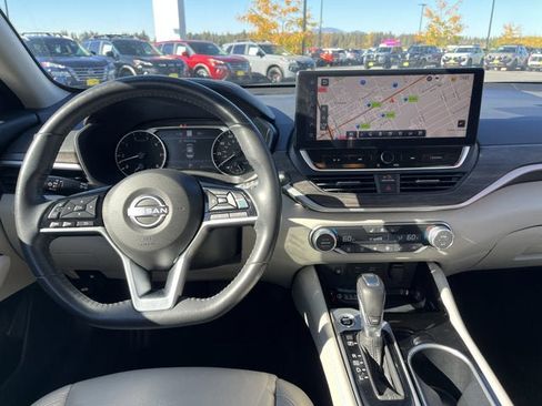 Certified 2024 Nissan Altima 2.5 SL image 14