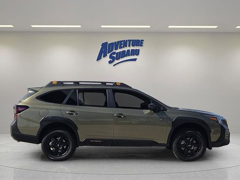 Used 2023 Subaru Outback Wilderness image 7