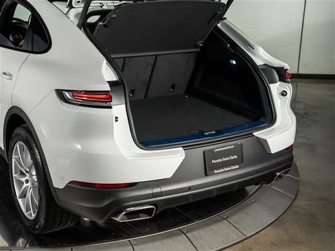 New 2026 Porsche Cayenne Coupe image 34