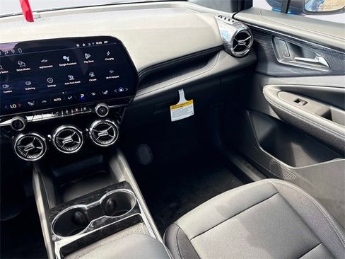 New 2026 Chevrolet Blazer EV LT w/ Super Cruise Package image 16