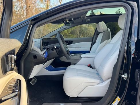 New 2026 Cadillac Optiq Sport 1 image 20