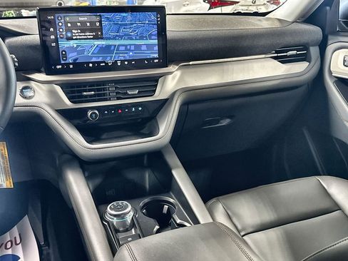New 2026 Ford Explorer Active w/ Active Comfort Package AWD/4WD image 27
