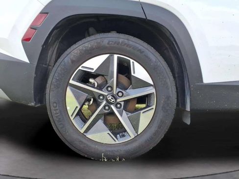 Used 2025 Hyundai Tucson SEL FWD image 20