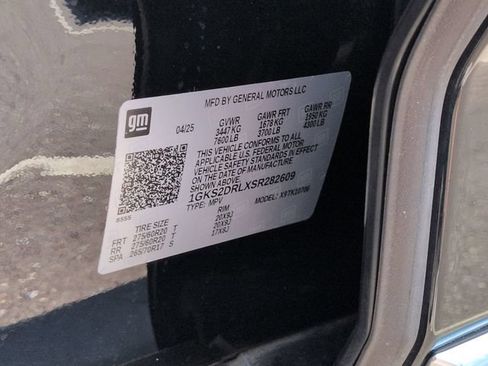 Used 2025 GMC Yukon Denali AWD/4WD image 36