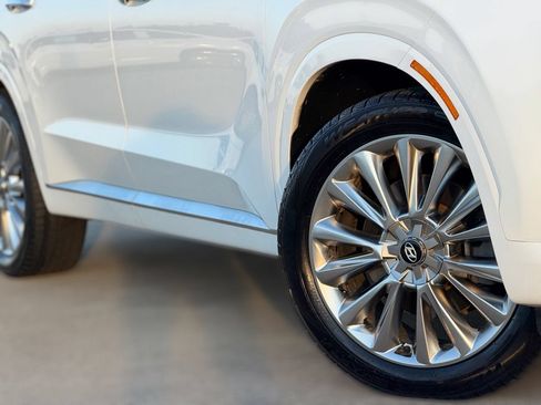 Used 2020 Hyundai Palisade Limited FWD image 9