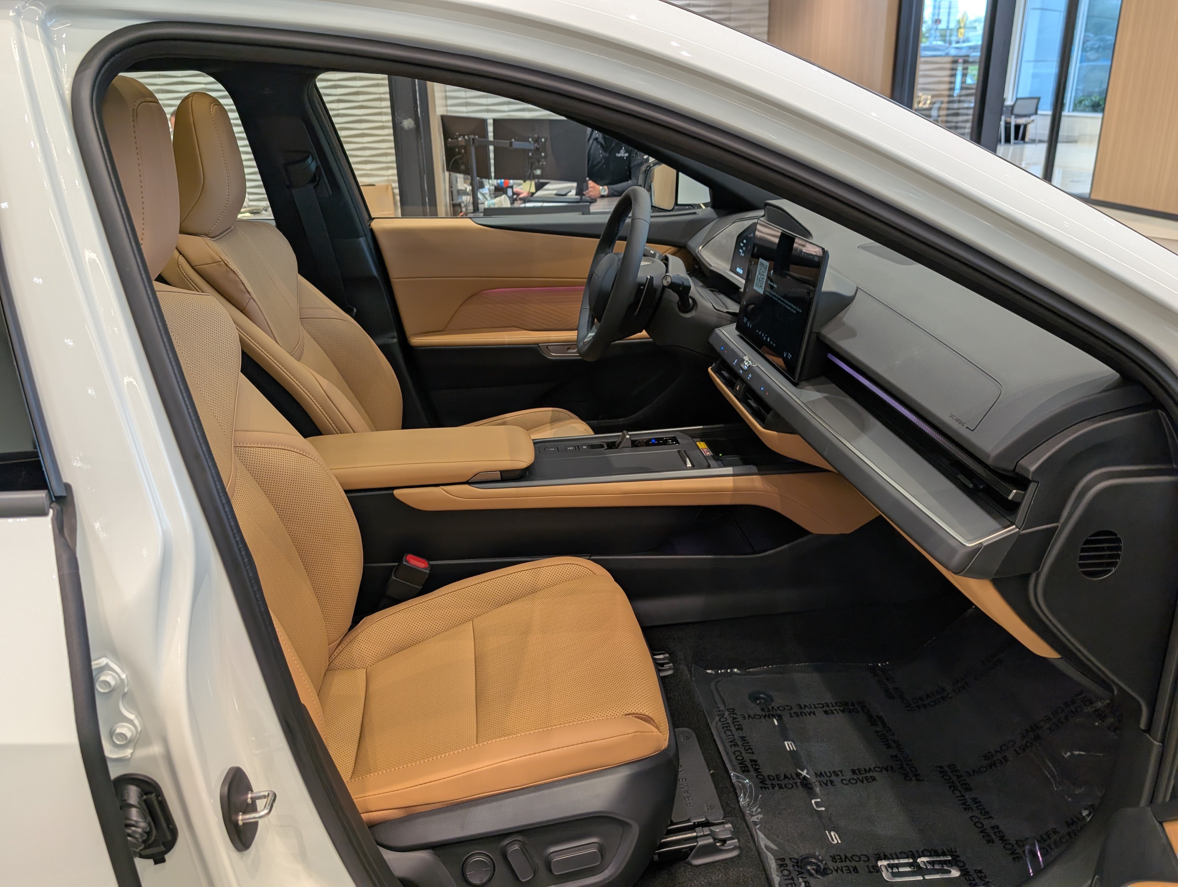 New 2026 Lexus ES 500e w/ Convenience Package AWD/4WD image 7
