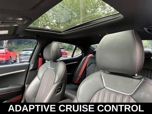 Used 2023 Genesis G70 3.3T w/ Sport Advanced Package RWD image 10