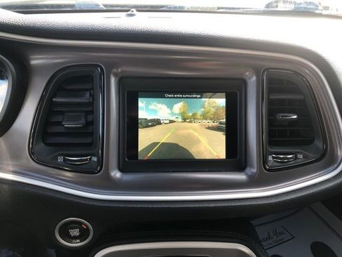 Used 2022 Dodge Challenger R/T w/ Blacktop Package image 17