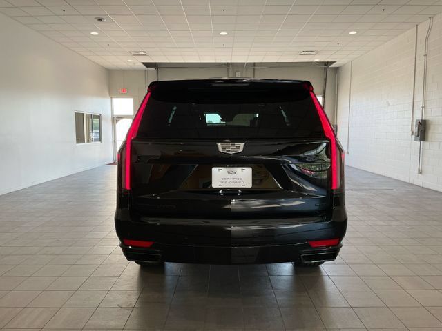 Certified 2023 Cadillac Escalade Sport Platinum w/ LPO, ONYX Package AWD/4WD image 7