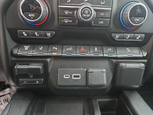 Used 2020 Chevrolet Silverado 2500 High Country w/ Safety Package II image 25