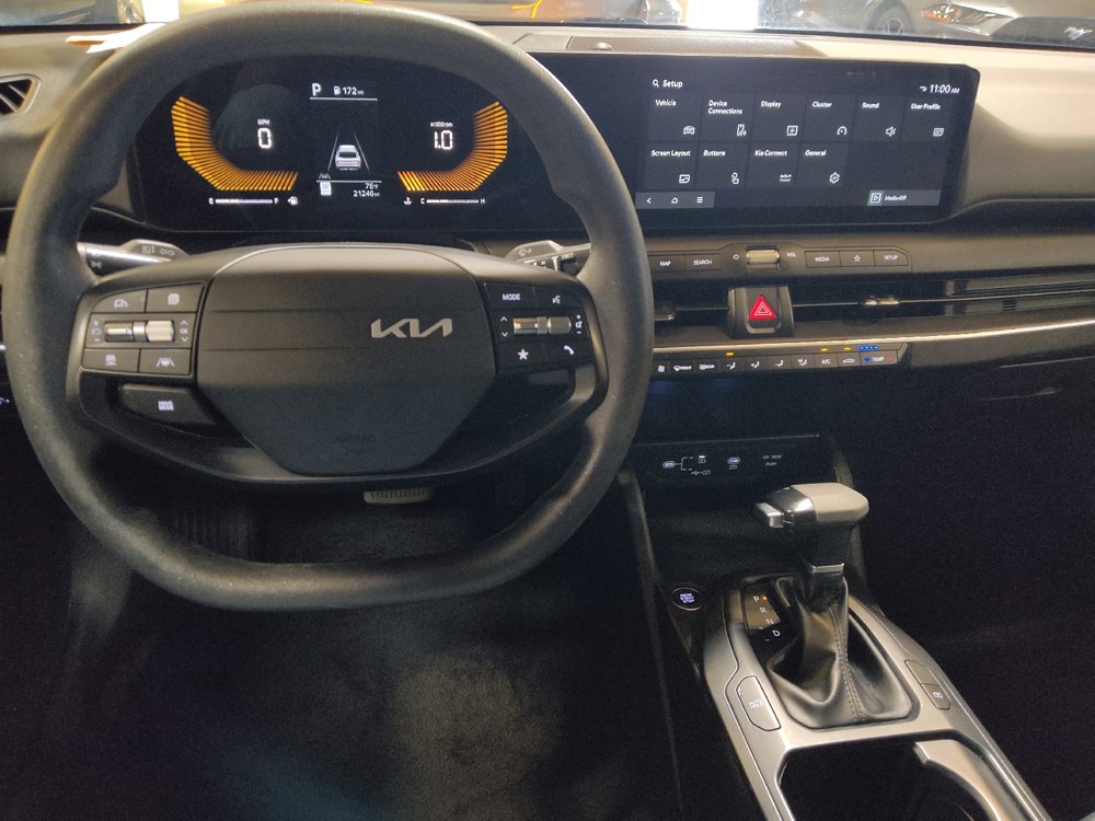 Used 2025 Kia K4 FWD image 22