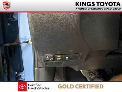 Certified 2026 Toyota Corolla Cross LE FWD image 25