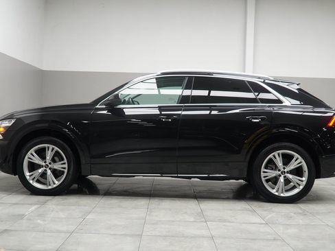 Used 2022 Audi Q8 Premium Plus w/ Premium Plus Package image 10