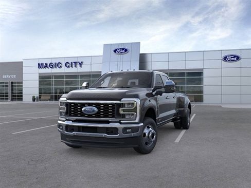New 2026 Ford F350 Lariat w/ Lariat Ultimate Package AWD/4WD image 2