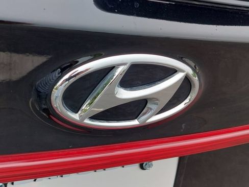 Used 2023 Hyundai Santa Fe SEL Premium AWD/4WD image 42