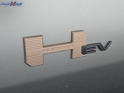 Used 2024 GMC Hummer EV 3X w/ Extreme Off-Road Package AWD/4WD image 38
