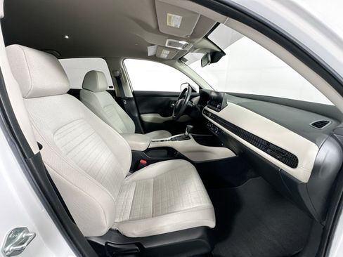Used 2024 Honda HR-V LX image 25