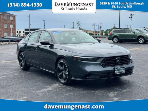 Certified 2026 Honda Accord SE image 1