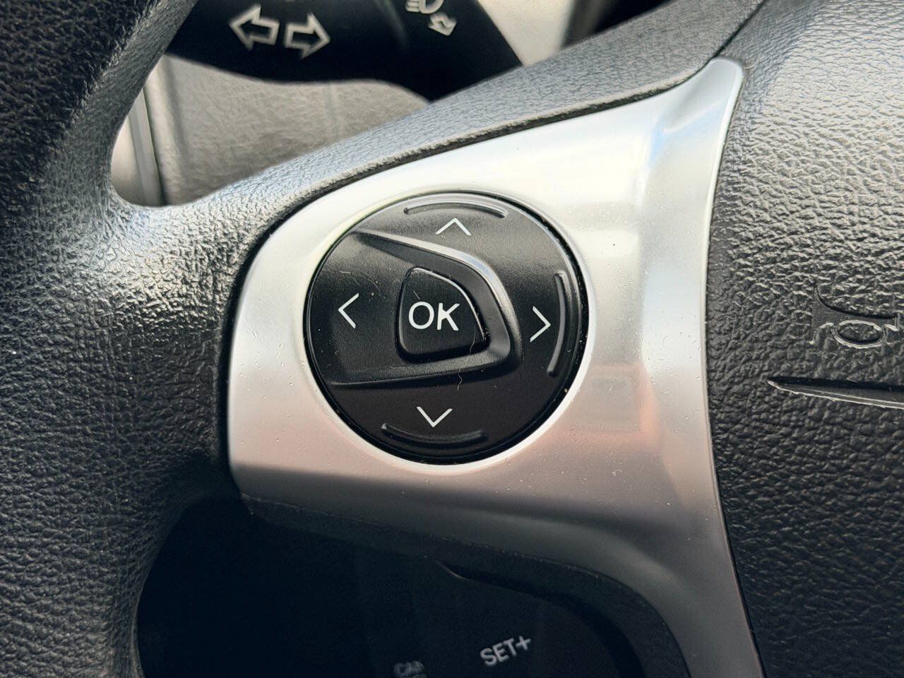 Used 2014 Ford Focus SE FWD image 31