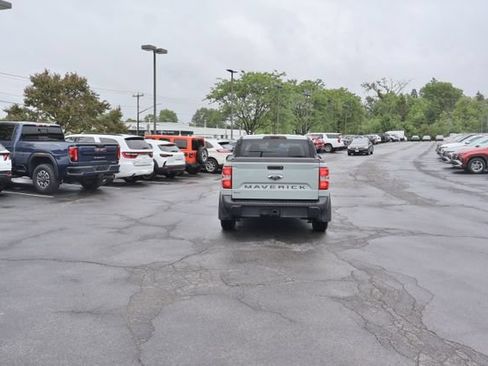 Used 2023 Ford Maverick XLT w/ XLT Luxury Package FWD image 4