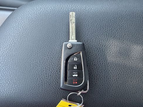 Certified 2023 Toyota Camry SE FWD image 28
