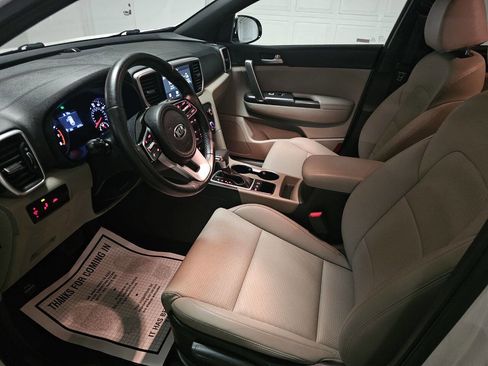 Used 2021 Kia Sportage S image 24