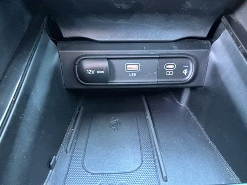 Used 2025 Kia Telluride EX X-Line AWD/4WD image 16