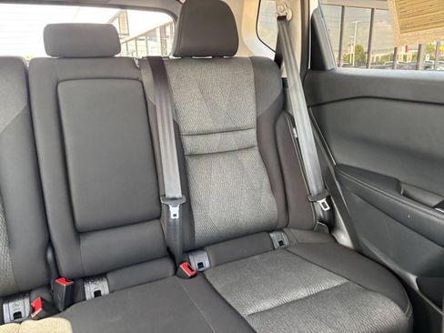 Used 2026 Nissan Rogue SV FWD image 39