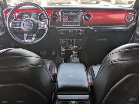 Used 2021 Jeep Wrangler Unlimited Rubicon AWD/4WD image 29