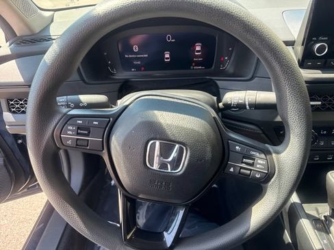 Certified 2023 Honda Accord EX image 11