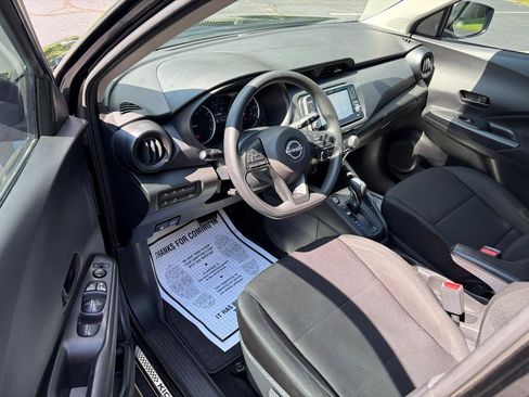 Used 2023 Nissan Kicks S FWD image 9