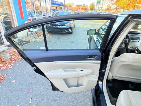 Used 2013 Subaru Legacy 2.5i Premium image 28