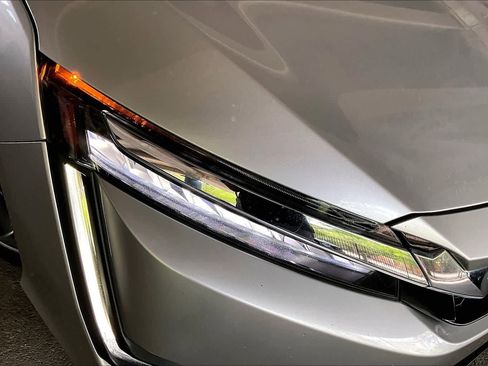 Used 2018 Honda Clarity Plug-In Hybrid image 27