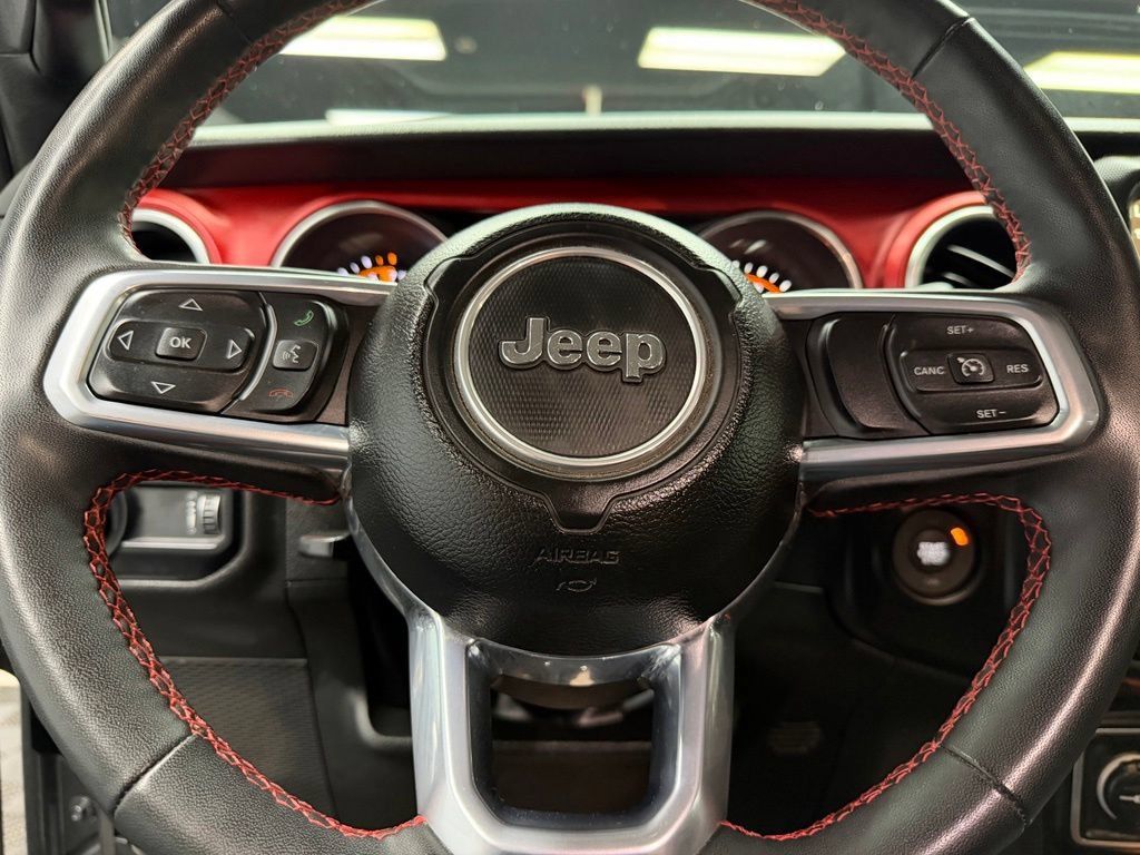Used 2023 Jeep Gladiator Rubicon w/ LED Lighting Group AWD/4WD image 23
