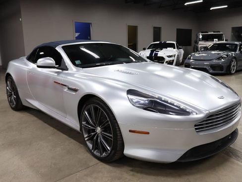 Used 2013 Aston Martin DB9 Volante image 14
